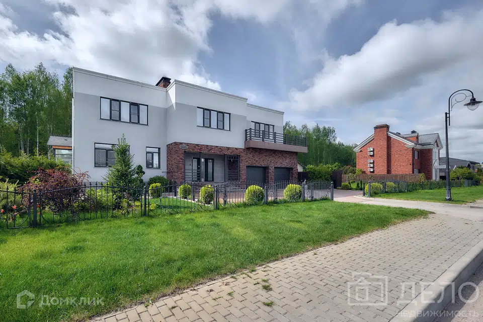Продаётся 2-этажный дом, 481.6 м²