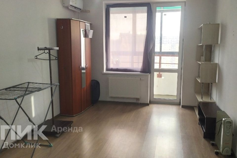 Сдаётся 1-комнатная квартира, 43 м²