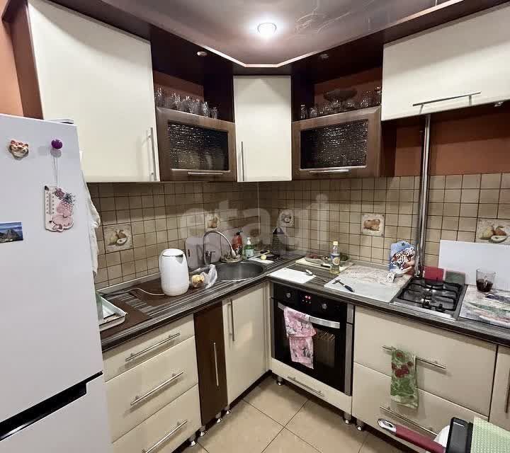 Продаётся 3-комнатная квартира, 61.6 м²