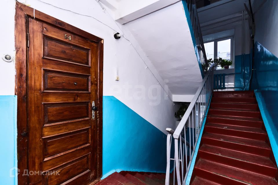 Продаётся 4-комнатная квартира, 59.5 м²