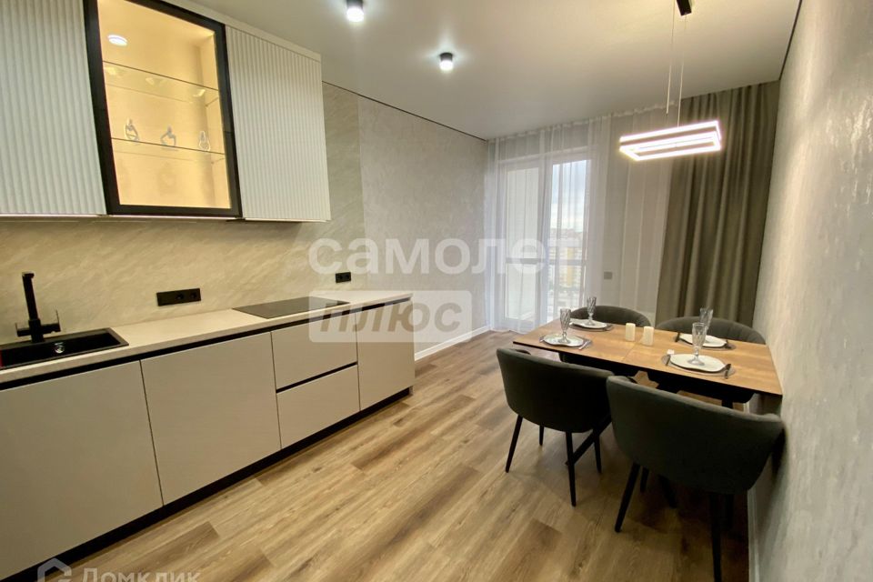 Продаётся 2-комнатная квартира, 68.1 м²
