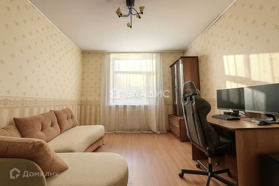 Продаётся 2-комнатная квартира, 67.9 м²