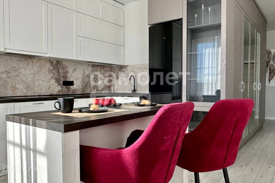 Сдаётся 3-комнатная квартира, 96 м²