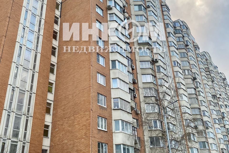 Продаётся 1-комнатная квартира, 38 м²