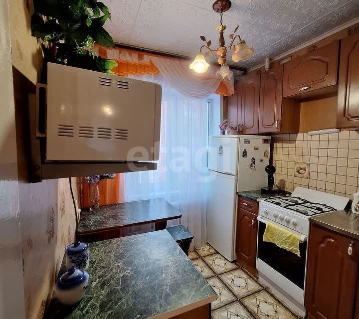 Продаётся 3-комнатная квартира, 61.6 м²