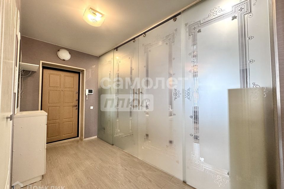 Продаётся 2-комнатная квартира, 67.5 м²