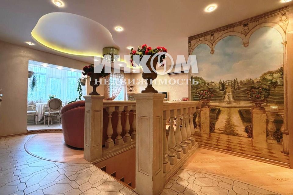 Продаётся 3-комнатная квартира, 113.4 м²