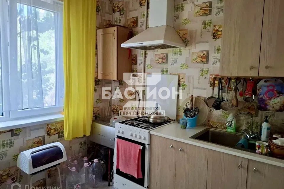 Продаётся 4-комнатная квартира, 78 м²