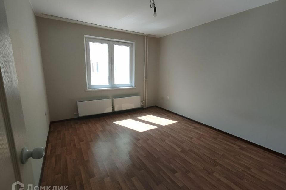 Продаётся 2-комнатная квартира, 60.7 м²