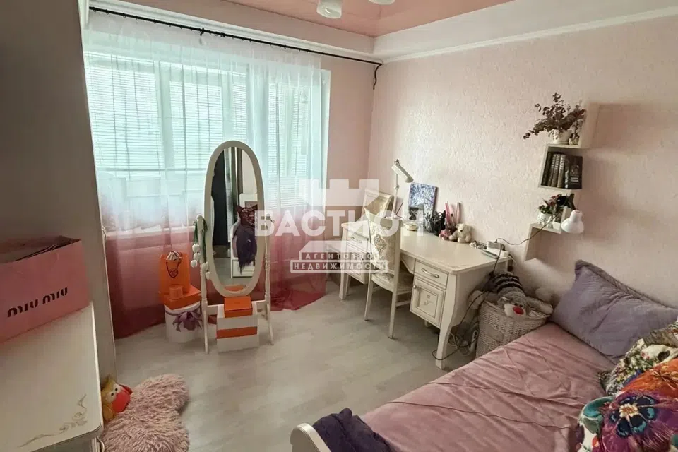 Продаётся 3-комнатная квартира, 53 м²