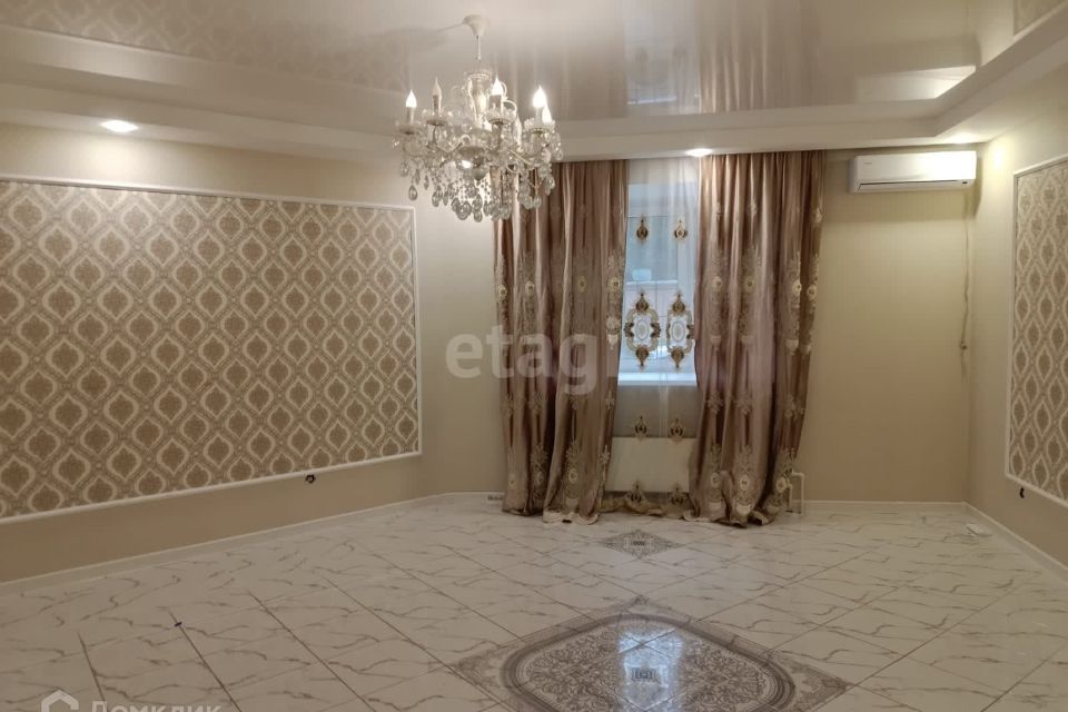 Продаётся 3-комнатная квартира, 107.3 м²