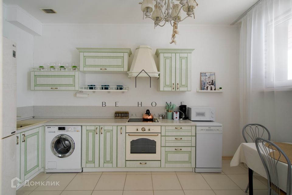 Сдаётся 1-комнатная квартира, 43 м²
