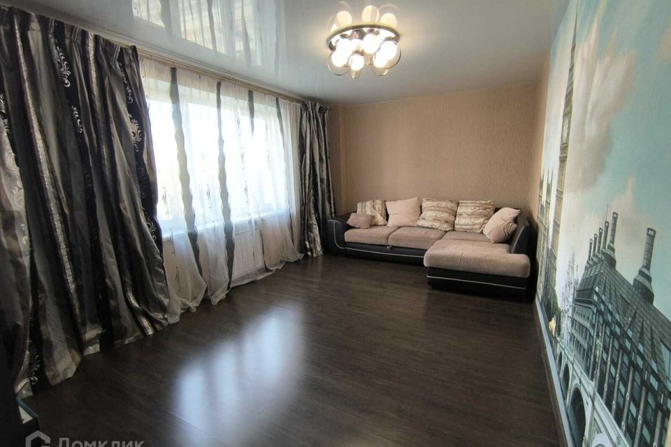 Продаётся 2-комнатная квартира, 63.2 м²