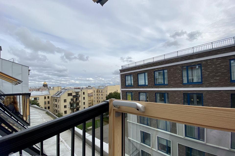 Продаётся 3-комнатная квартира, 118 м²
