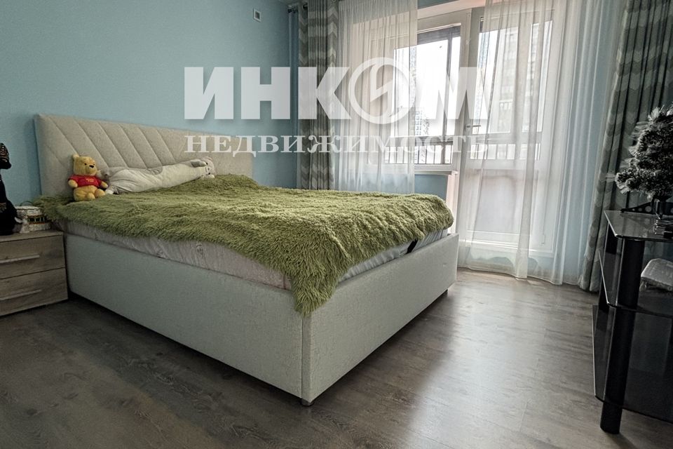 Продаётся 1-комнатная квартира, 42 м²