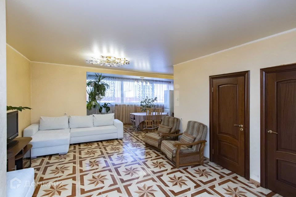 Продаётся 3-комнатная квартира, 85 м²