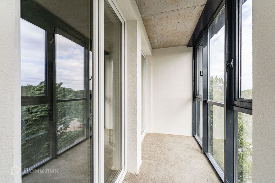 Продаётся 1-комнатная квартира, 56.3 м²