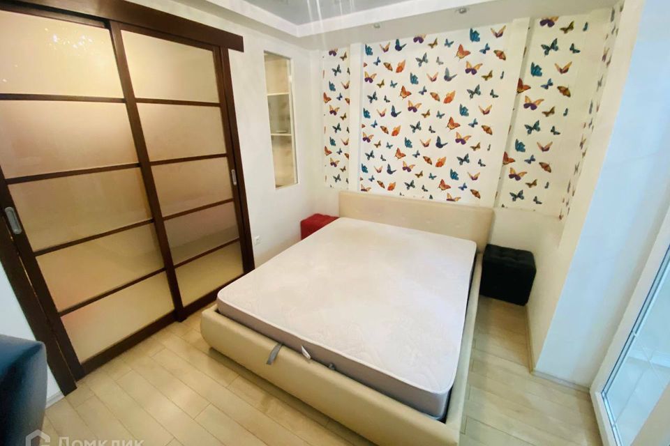 Сдаётся 1-комнатная квартира, 52 м²