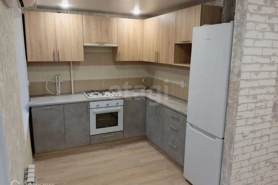 Продаётся 3-комнатная квартира, 42.9 м²