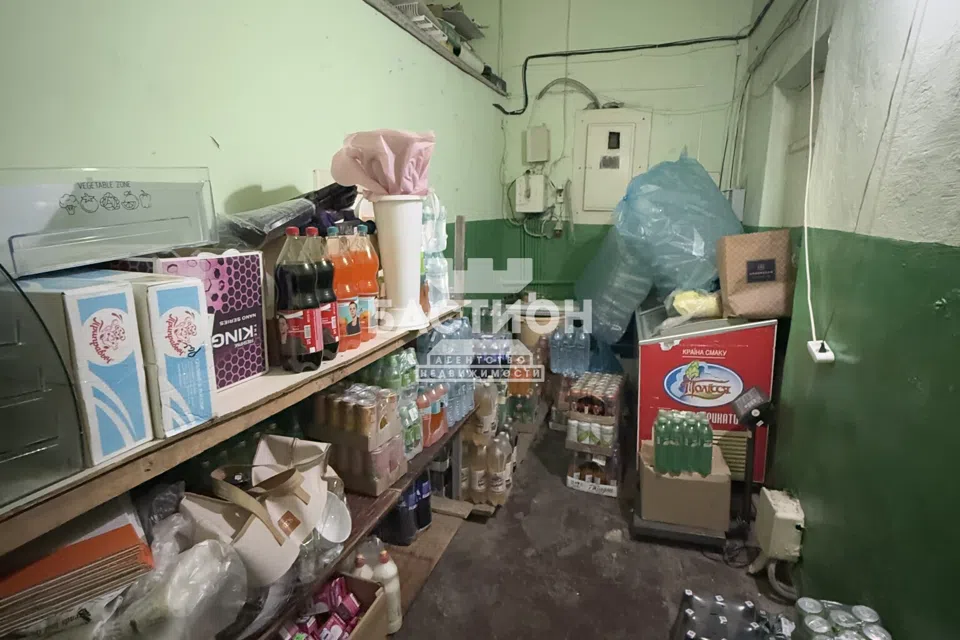 Продаётся торговое помещение, 100 м²