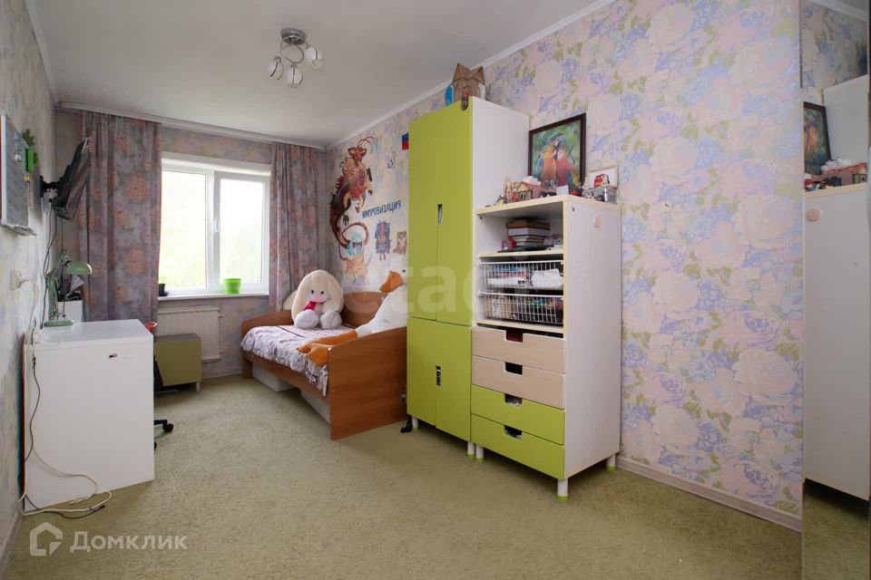 Продаётся 3-комнатная квартира, 57.2 м²
