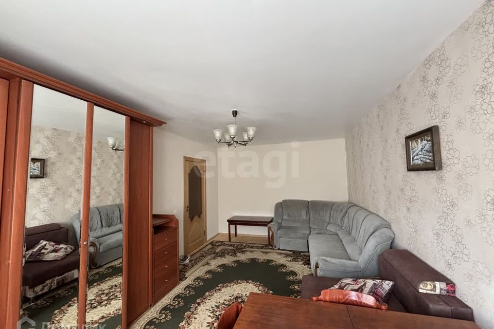 Сдаётся 1-комнатная квартира, 42 м²