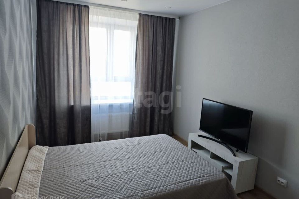 Сдаётся 1-комнатная квартира, 38 м²