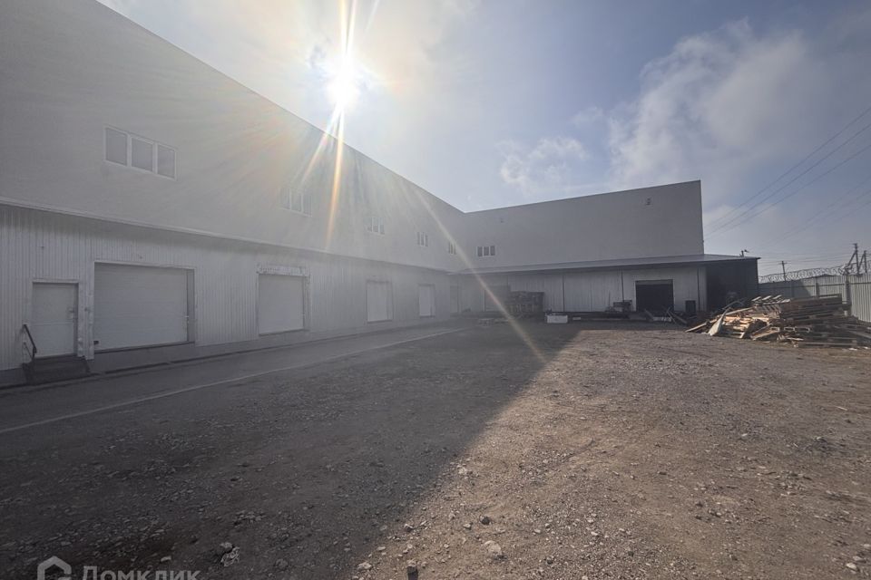 Сдаётся помещение своб. назначения, 1600 м²