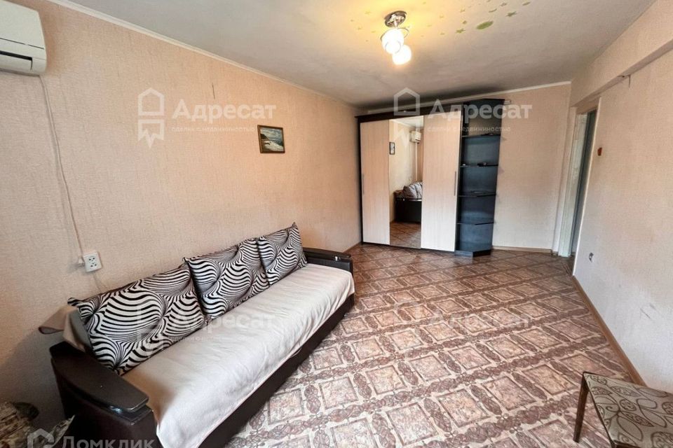 Сдаётся 1-комнатная квартира, 35 м²