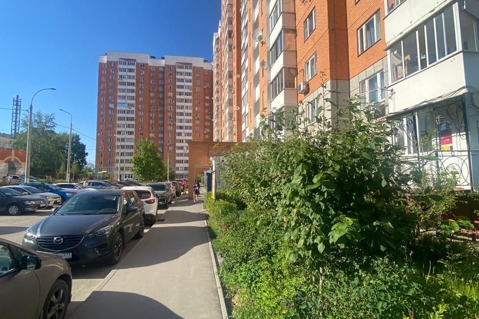 Продаётся 2-комнатная квартира, 65.6 м²