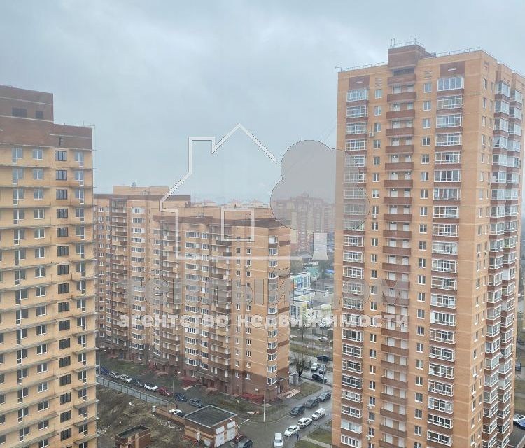 Продаётся 3-комнатная квартира, 88.3 м²