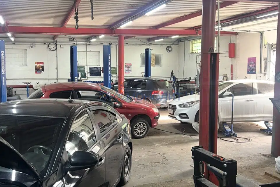 Сдаётся помещение своб. назначения, 300 м²