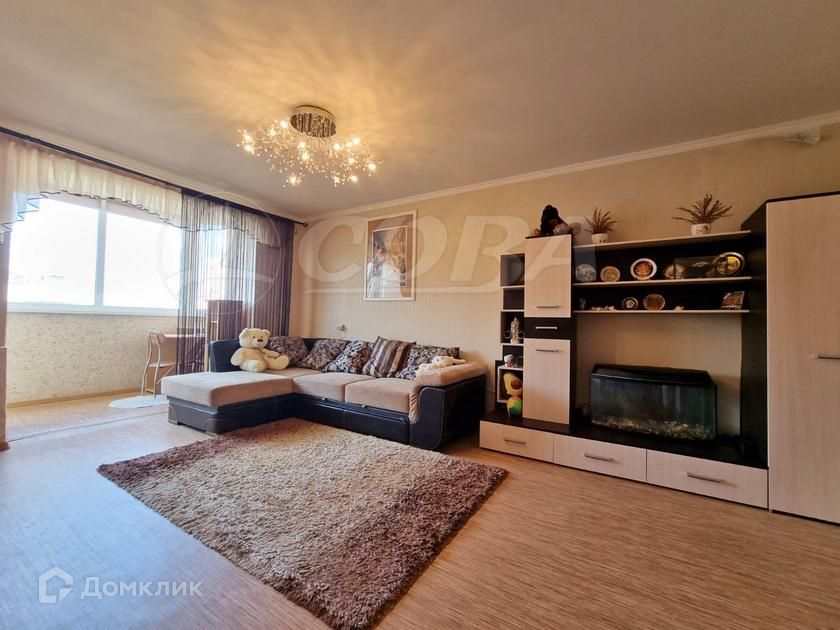 Продаётся 3-комнатная квартира, 100 м²