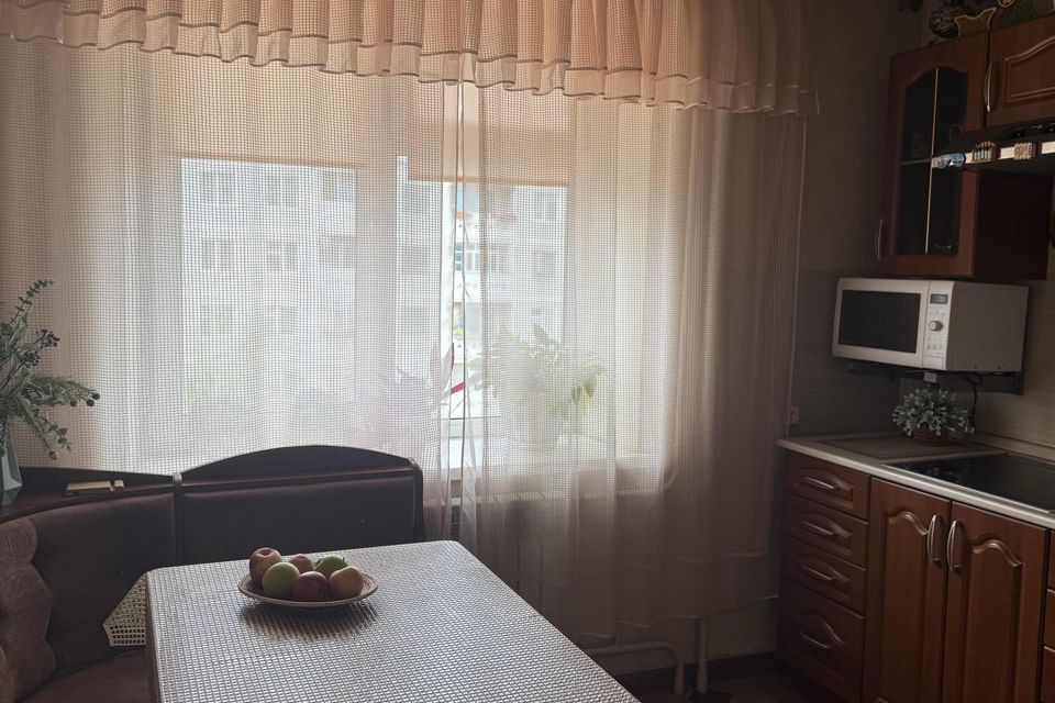 Продаётся 3-комнатная квартира, 74.6 м²