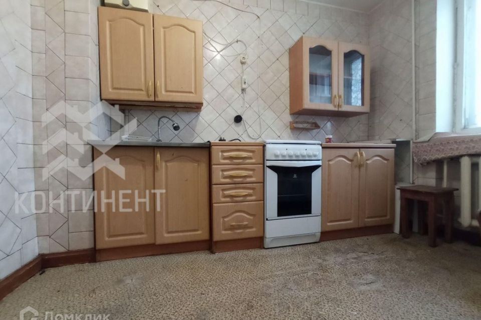 Продаётся 3-комнатная квартира, 64.7 м²