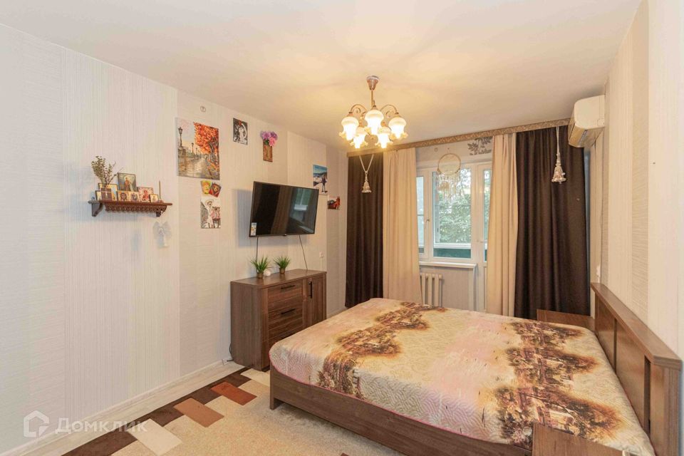 Продаётся 1-комнатная квартира, 33 м²