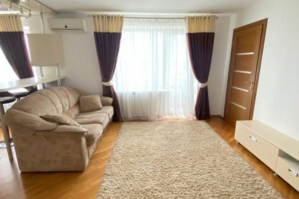 Продаётся 2-комнатная квартира, 64.7 м²