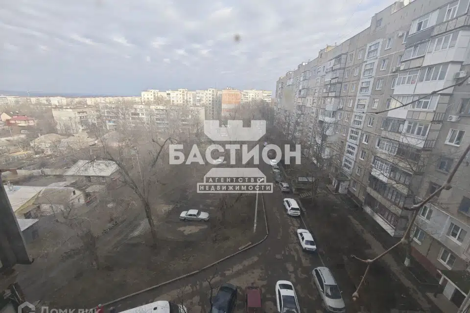 Продаётся 4-комнатная квартира, 70 м²