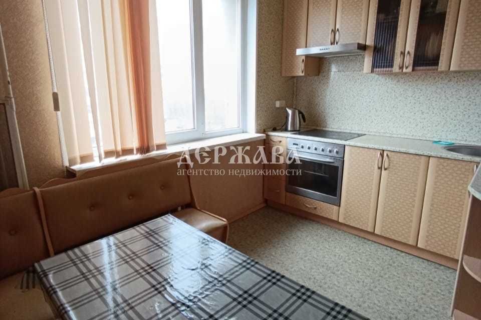 Сдаётся 3-комнатная квартира, 65 м²