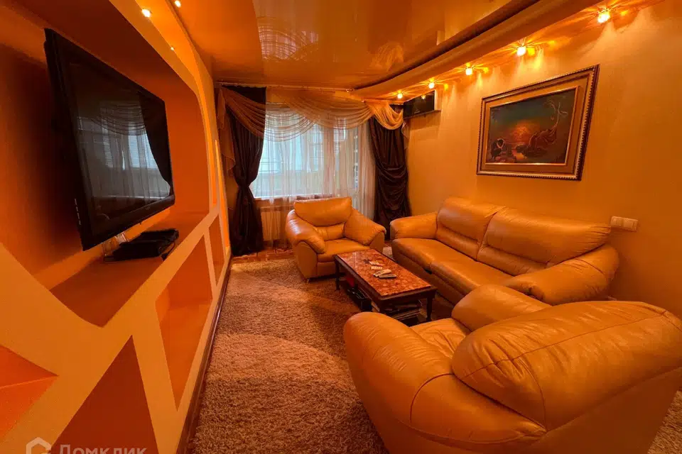 Продаётся 2-комнатная квартира, 55 м²