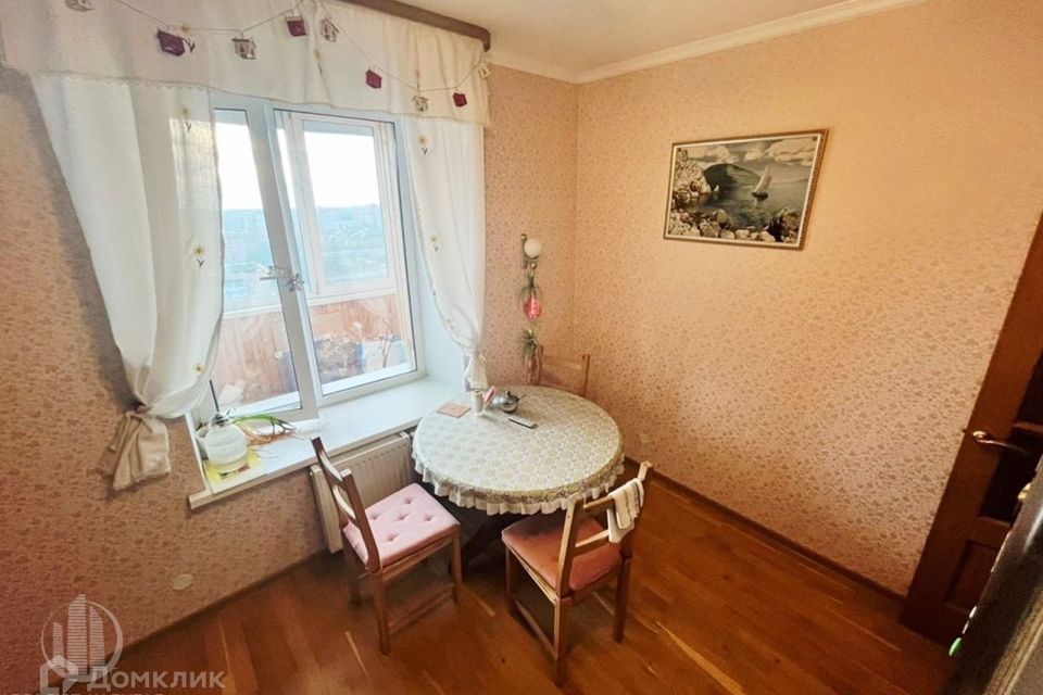 Продаётся 2-комнатная квартира, 58.7 м²