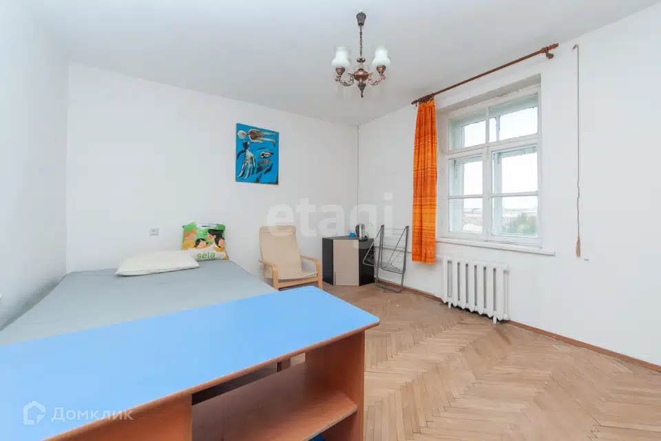 Продаётся 4-комнатная квартира, 84.2 м²