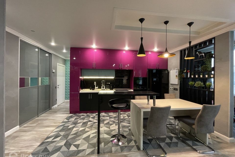 Продаётся 2-комнатная квартира, 61 м²