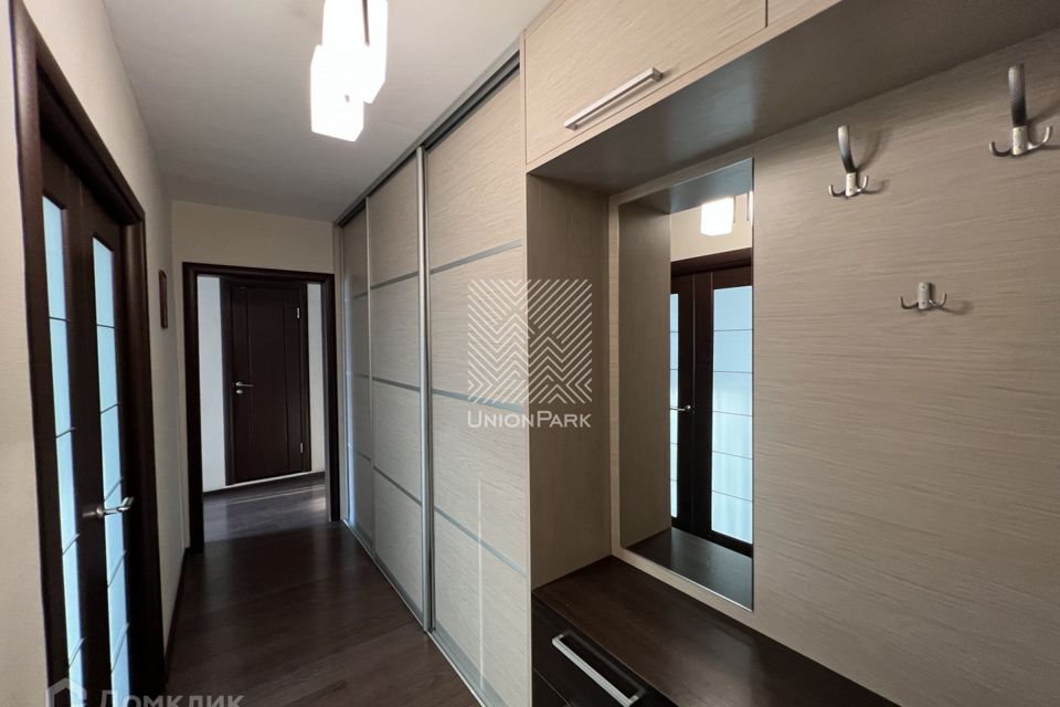 Сдаётся 2-комнатная квартира, 52.3 м²