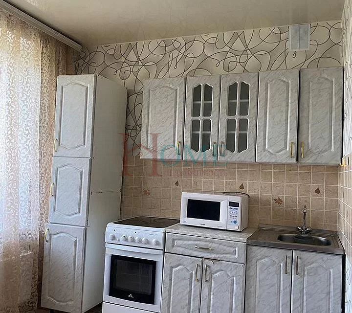 Сдаётся 2-комнатная квартира, 62 м²