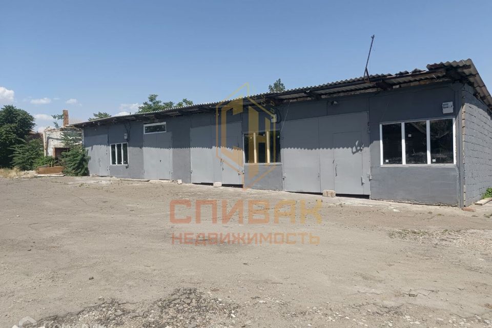 Сдаётся гараж, 124.4 м²