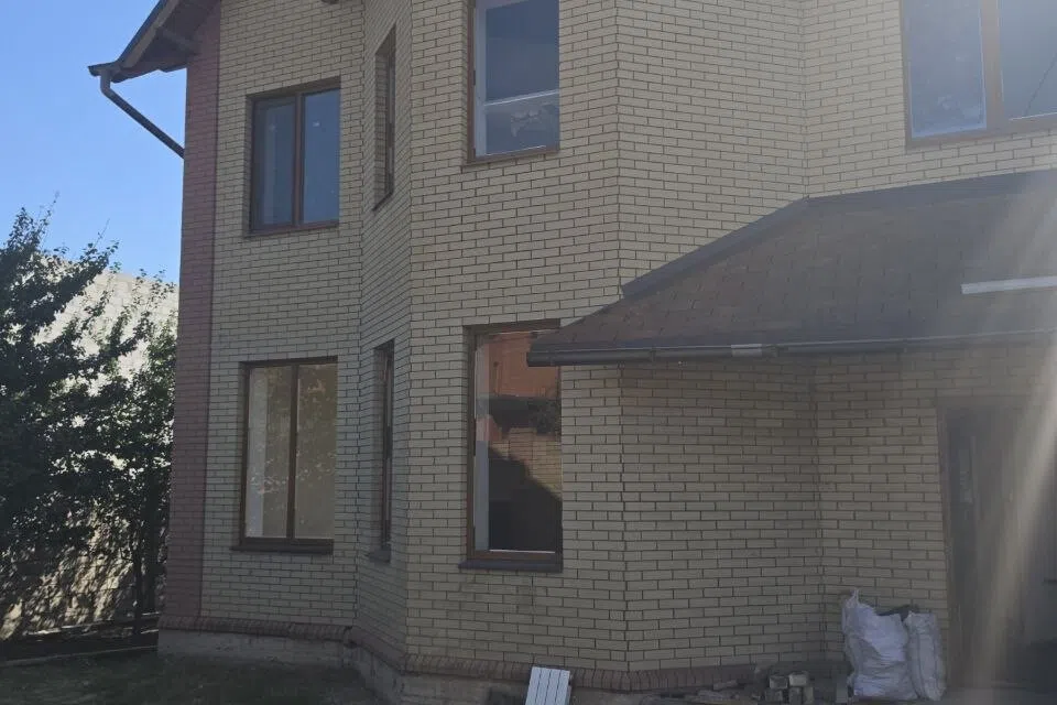 Продаётся 2-этажный дом, 191.1 м²