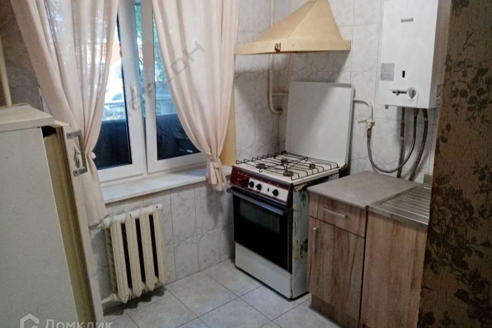Продаётся 3-комнатная квартира, 62.3 м²