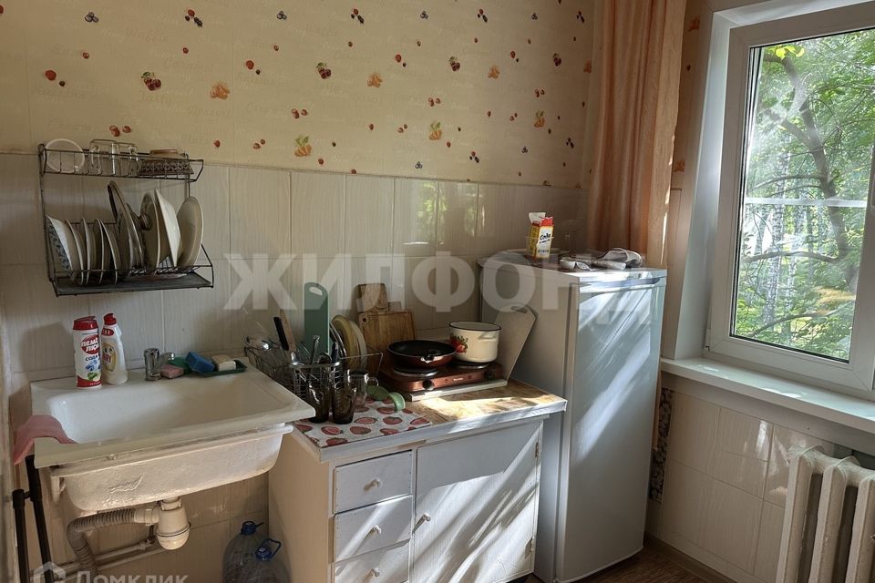Сдаётся 2-комнатная квартира, 42 м²