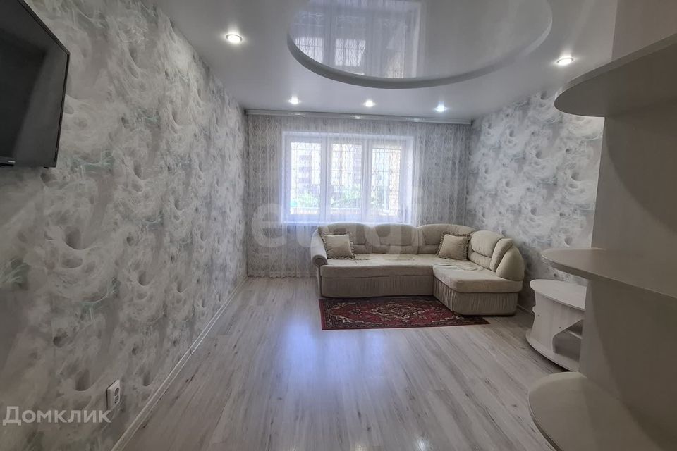 Продаётся 2-комнатная квартира, 61.2 м²